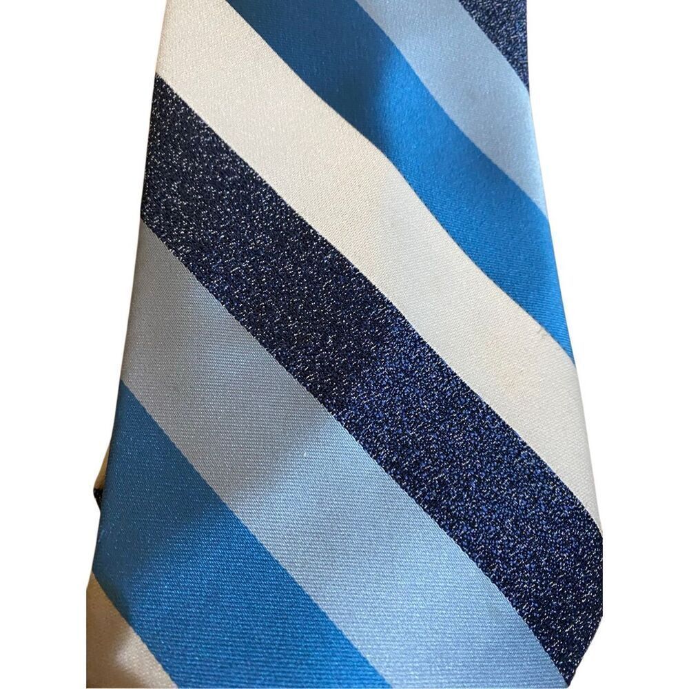 De mont Verdi by Paul Knonfeld men’s vintage 70s/80s, blue and white striped tie